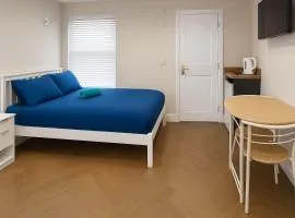 30A Class Studios near Arsenal and Central London