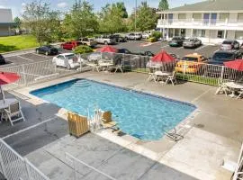 Motel 6-Tacoma, WA - South