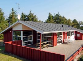 7 person holiday home in Henne-By Traum, hotel em Henne Strand