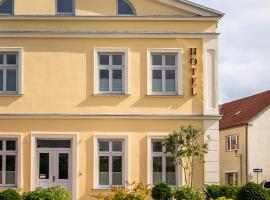 Hotel Mecklenburger Hof Gnoien, hotel v destinaci Gnoien