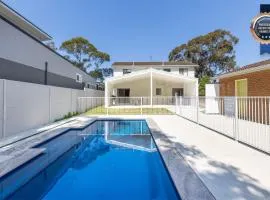 Callala on King - Pet Friendly with Swimming Pool