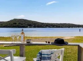 Waterfront, Renovated, Walk To Ettalong