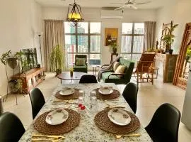 3BR Vintage design Level 26, KL Sentral City View