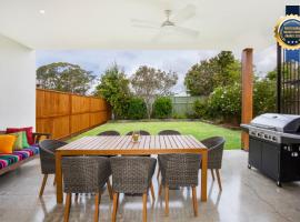 Keppel - Pet Friendly - 4 Mins Walk to Beach, familiehotel in Huskisson