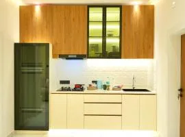 Royale Suites - 3 BHK Serviced Apartment