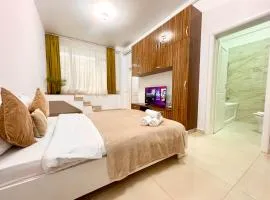 Central Address Studio 16