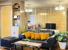 City View 2BR Home in Burnham - Dalisay Unit by Balay Paz