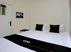 Hotel O Arjuna Guest House Syariah, hotel cerca de Aeropuerto Abdul Rachman Saleh - MLG, Malang