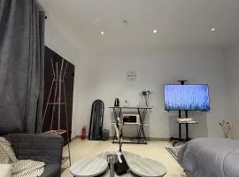 A studio in the heart of Khobar