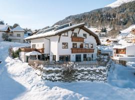 Chalet EDELWEISS, khách sạn ở Ladis