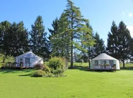 Gîte Les yourtes de Saint Mathieu N°1
