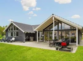 16 person holiday home in Glesborg