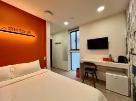 Osaka03 地铁站步行两分钟 直达难波 日本桥 梅田 关西机场