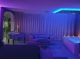 Luxury Suite Quartu، فندق في كوارتو سانت إيلينا