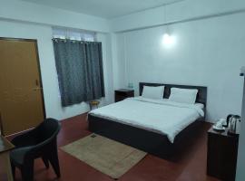HOTEL Makarios, Hotel in Shillong