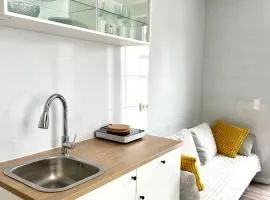 Miniapartment mit Bad und Kochnische