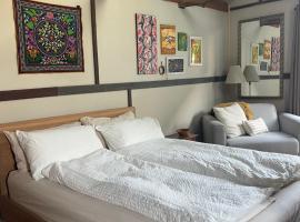 River meets the Sea, ξενοδοχείο σε Stockton