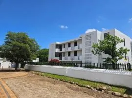 PinotageLuxuryCollection 14 Bastmolen