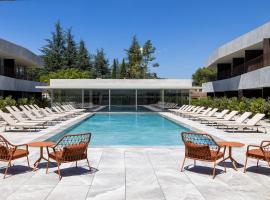 Hôtel Spa Restaurant Villa Castellane, hôtel à Gréoux-les-Bains