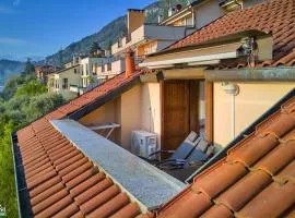 Cozy Apartment in Varenna Stunning View with Air Conditioning