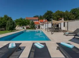 Villa Katarina - Makarska by Villas Guide