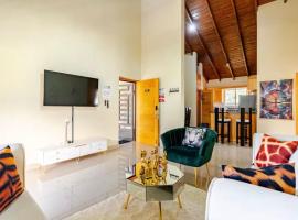 Luxury Sky Blue, hotel in Jarabacoa