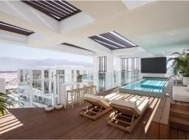 AH- View 42 Penthouse