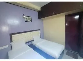 Via Blue Moon Residency