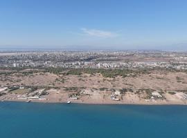 Demirel Suites Antalya-Lara Plajlar ve Havalimanına Yakın, hotel i Altınkum