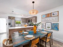 Saltwater Lagoon Front View, Marina, Kayaks