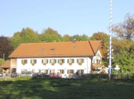 Hotel Gasthaus Aujäger、Eglingのホテル