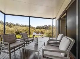 Wilyabrup Waters - Lakeside Haven in the Wine Region