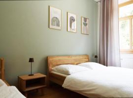 Cave Holiday Apartment, Hotel in Cave del Predil