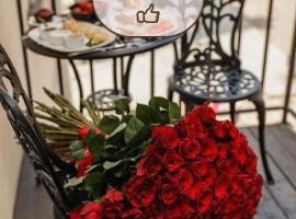 Deribas Hotel, hotel en Odesa