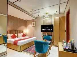 J Residency Near Nizamuddin Railway Station