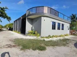 Oceara Dharavandhoo