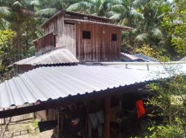 S&iacute;tio do guerreiro, cabin in Rio Preto Da Eva