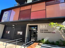 Aptos 1 ou 2 quartos no Centro com Piscina e Academia, hotel v destinaci Maringá