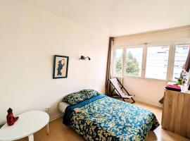 ANGLET, Chambre privée, QUINTAOU, hotel in Anglet