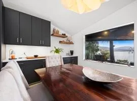 Lake Whatcom Beachfront Villa