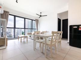 Urban Suites Georgetown Penang - Affordable & Cozy Stay with High Floor-Sea & Penang Bridge View, hotel v destinaci George Town