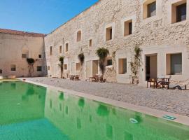 Architect Luxury Ancient Villa Triplex BA, hotel in Tavira