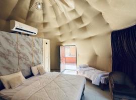 Wadi Rum Desert Life, hotel en Wadi Rum