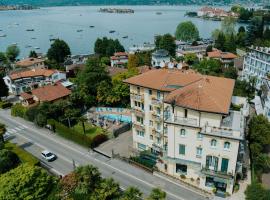 Hotel Flora, hotel em Stresa