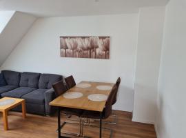 Schöne Dachgeschoss Wohnung, hotel a Marl