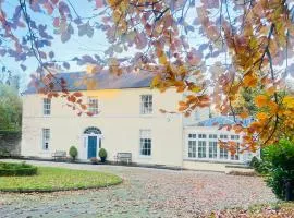 Larchmount House B&B