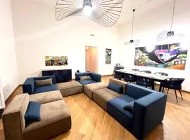 Domus Orefici - Ampia e moderna dimora di prestigio