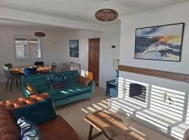 4 Bedroom House in Saltdean, Brighton