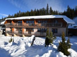 Penzión JANÍK JASNÁ, bed & breakfast σε Demanovska Dolina