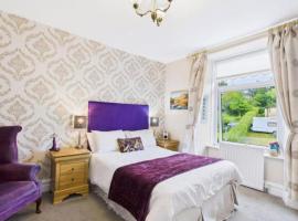 Invergarry Room Only Guest House For Adults